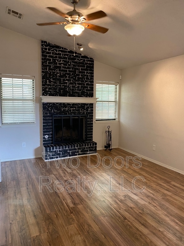 Photo - 12303 SW 14th St