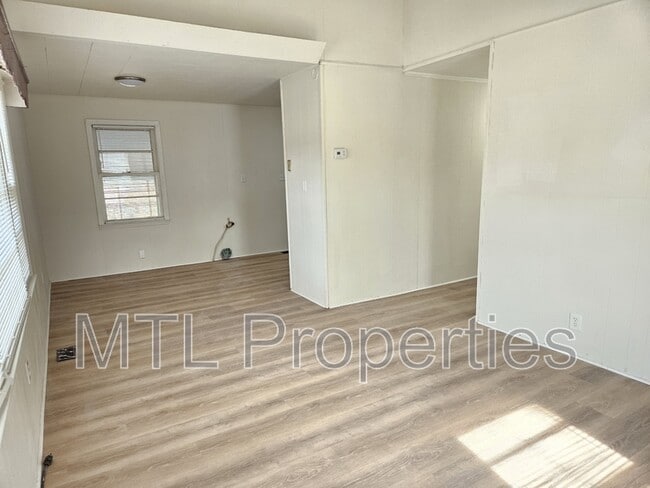 Photo - 401 Glenwood Ave