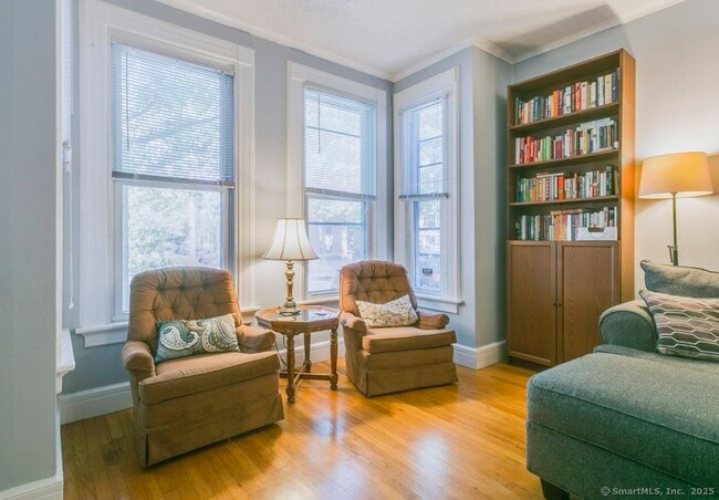 Photo - 28 Edwards St Unit 1