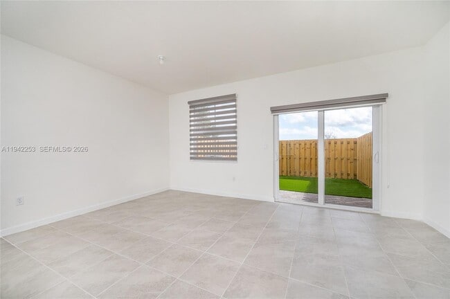 Photo - 2747 SE 26th Rd