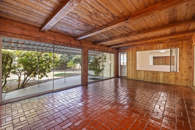 Photo - 23265 Leonora Dr