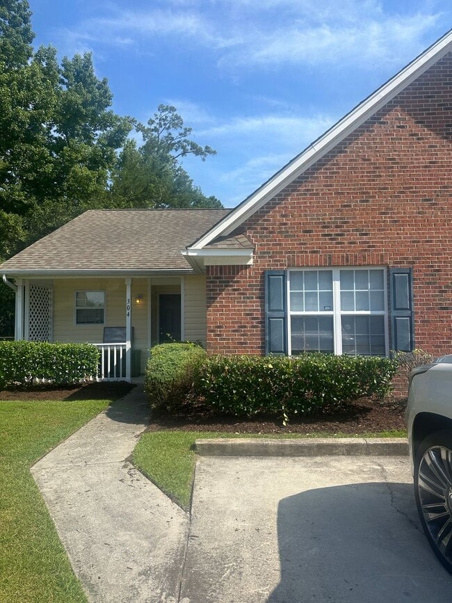 Building Photo - 304 St Rosea Rd Unit 304 Saint Rosea Road Rental