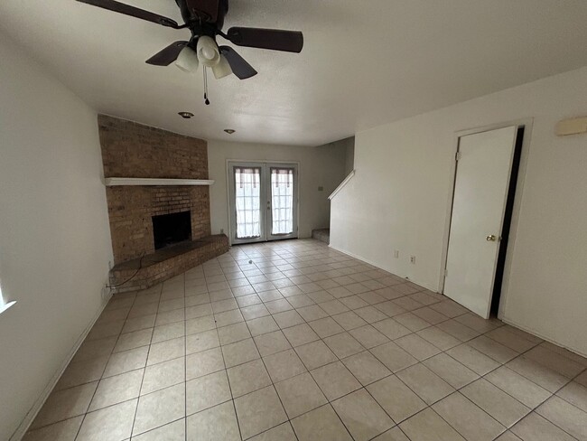 Awesome Townhome in Waco - Awesome Townhome in Waco