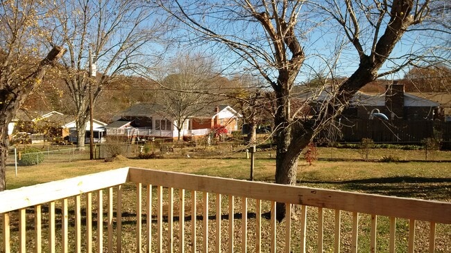 Photo - 2512 Sharron Dr