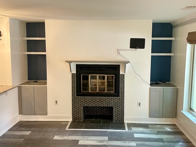 Building Photo - 116 W Barre St Rental
