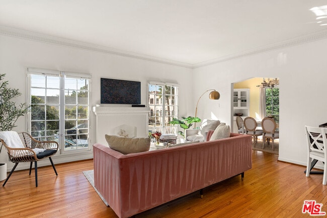 Photo - 6065 Scenic Ave