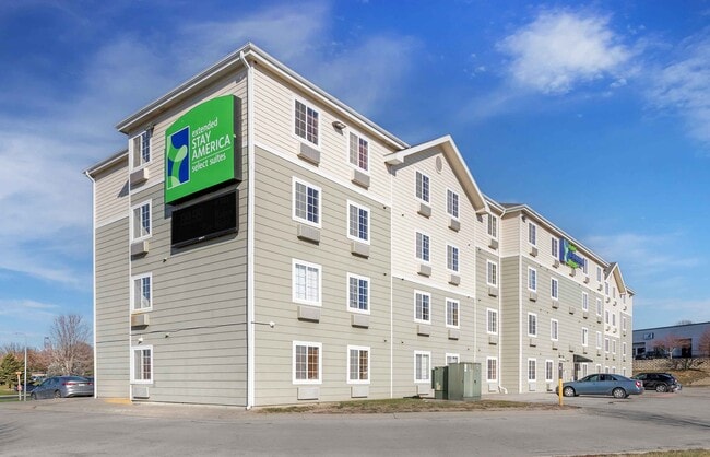 Furnished Studio-Omaha - Southwest