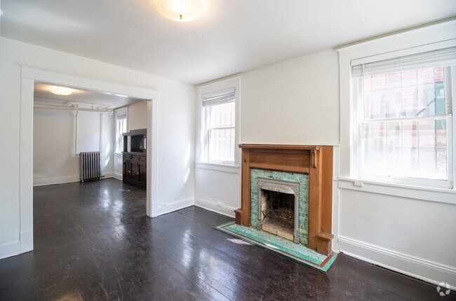 Building Photo - 1110 St Paul St Rental