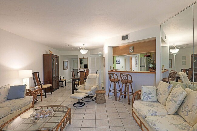 Photo - 9627 Eaton Gardens Ln Unit 9627 Eaton Gardens Ln #104