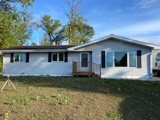 Front of house - 5042 Shamrock Way