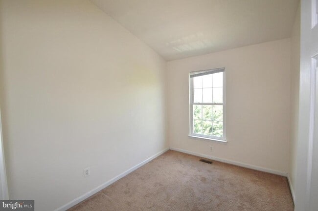 Photo - 42761 Hollingsworth Terrace