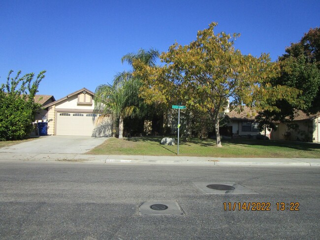 South Bakersfield House coming soon! - South Bakersfield House coming soon!