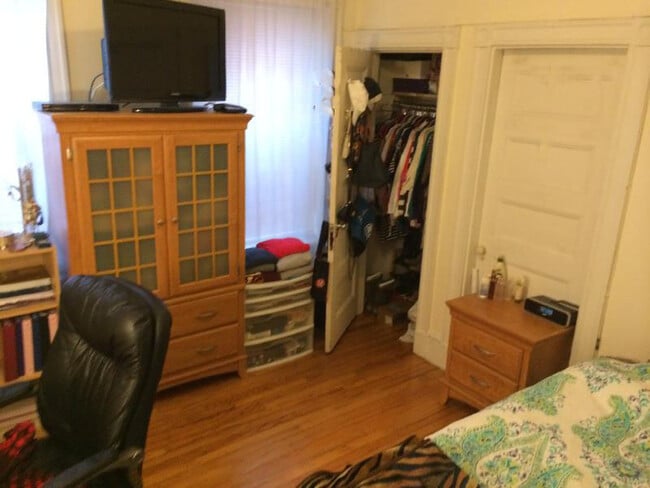 Photo - 174 Saint Alphonsus St Unit 1
