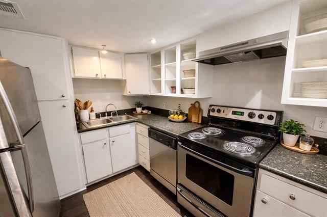 Photo - 4023 N Hall St Unidad 102