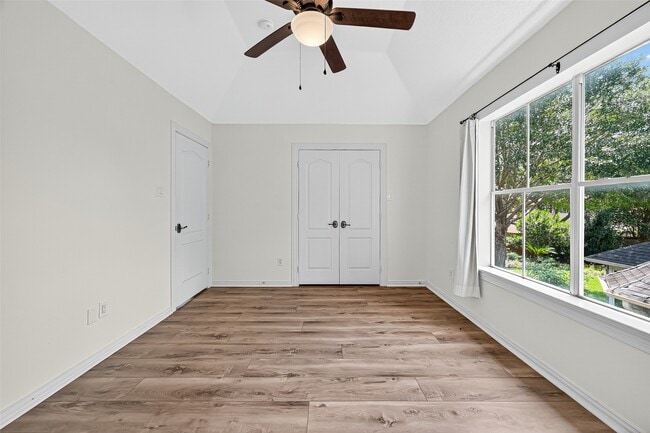 Photo - 1803 Cottage Landing Ln