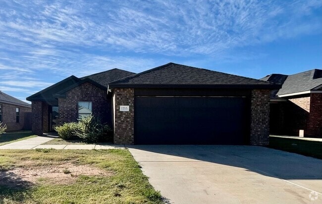 Building Photo - 4 bedroom in Wolfforth AVAILABLE NOW. Rental