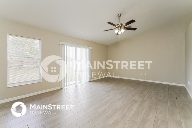 Photo - 730 Sierra Cir