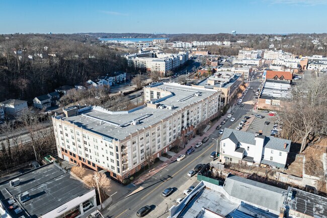 Photo - Fairfield Metro at Glen Cove II