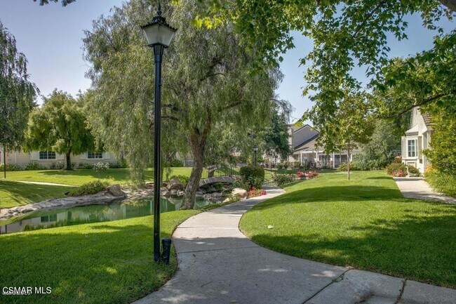 3046 Winding Ln