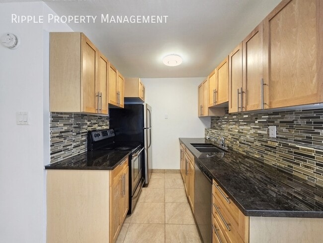 Photo - AMAZING 3 BEDS, 1 BATHS TOWNHOUSE | NO PETS ALLOWED