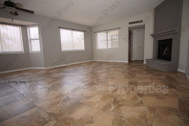 Photo - 3114 Isla Marino St