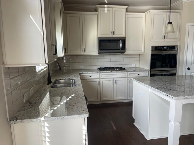 Photo - 5320 Austrian Pine Ct