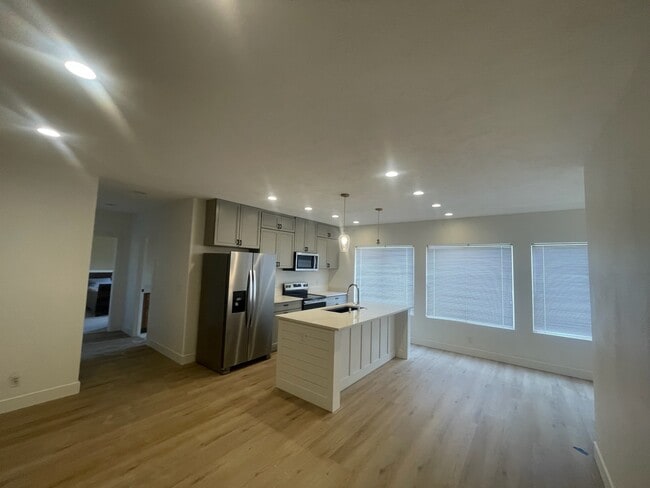 Kitchen & Entryway - 222 W Golden Eagle Cir Unit Basement Apartment
