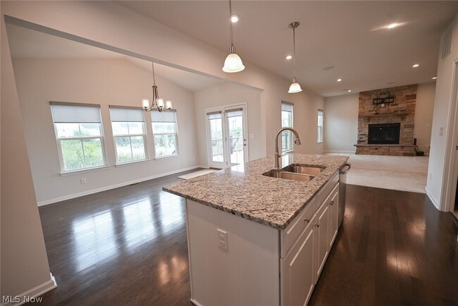 Photo - 8768 Mavis Trl