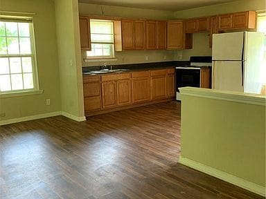 Photo - 55 Pell Dr