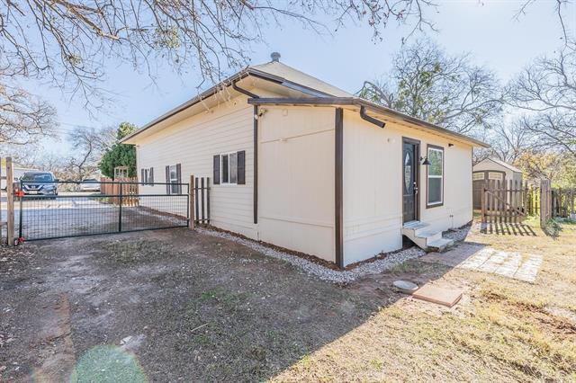 Photo - 505 N Lamar St