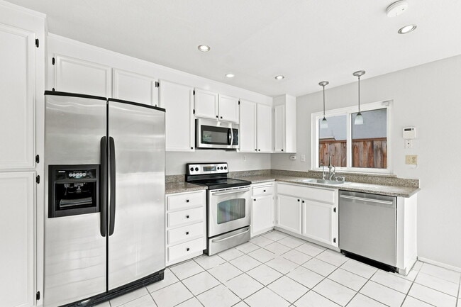33588 Bardolph Cir