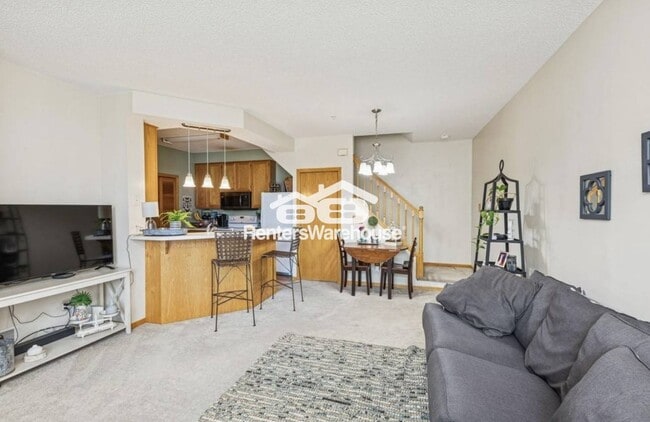 Photo - 8829 Branson Dr