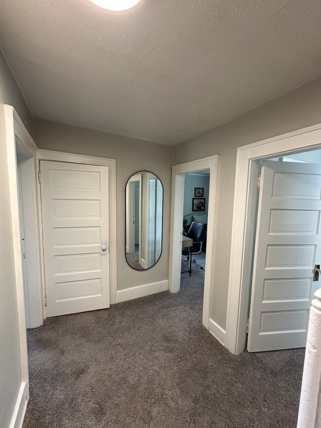 Photo - 1508 E Main St