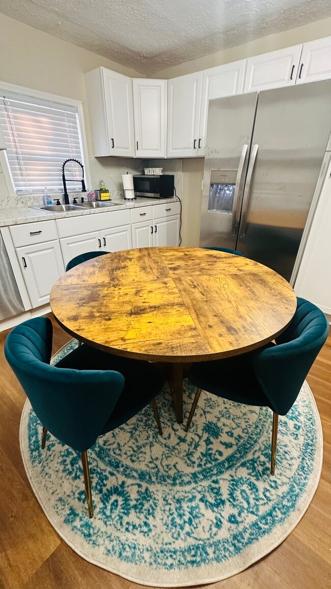 Photo - 108 E 21st St