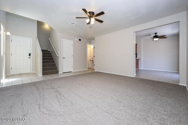 6560 S Meadow Fescue Dr