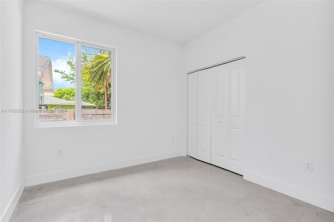Photo - 616 NW 15th Ave