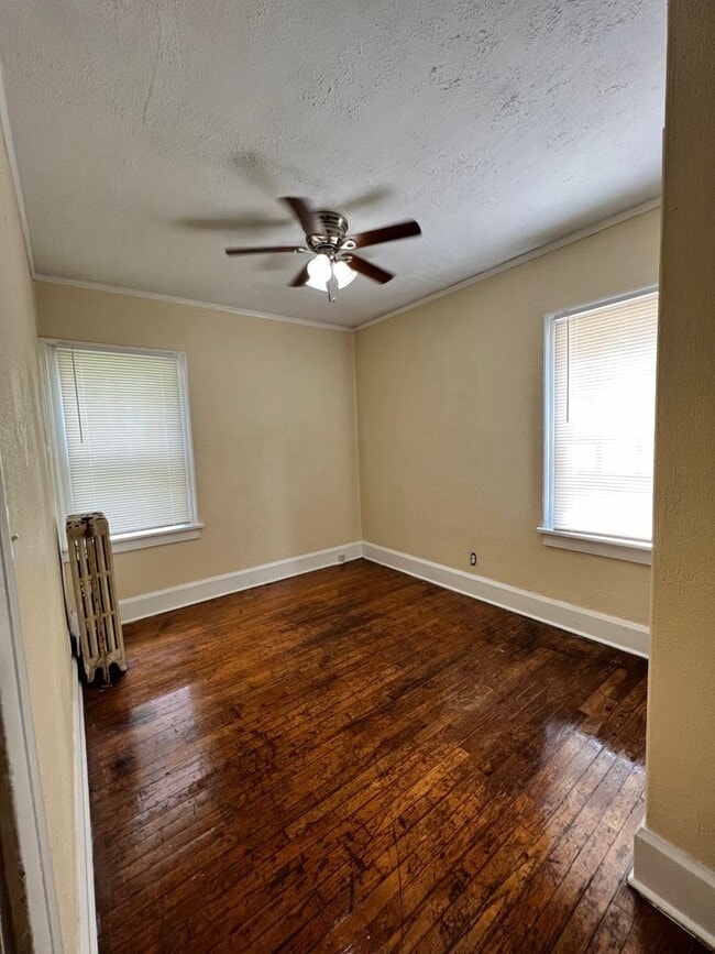 Photo - 2126 Auburn St Unit 2126-1E