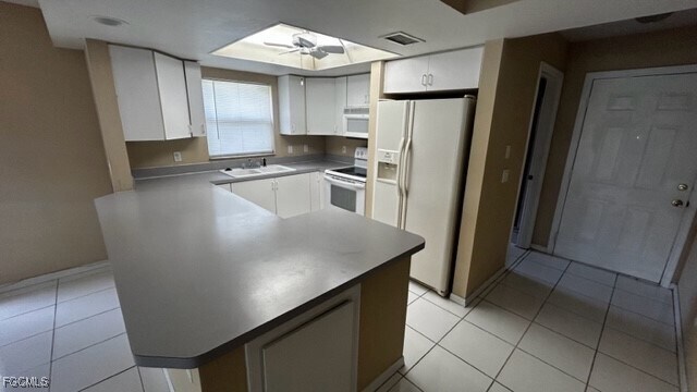 Photo - 28 Cosmopolitan Dr Unit 13