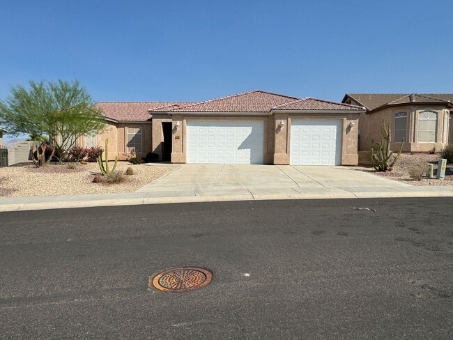 3Br Furnished Home with Utilities Winter R... - 3Br Furnished Home with Utilities Winter R...