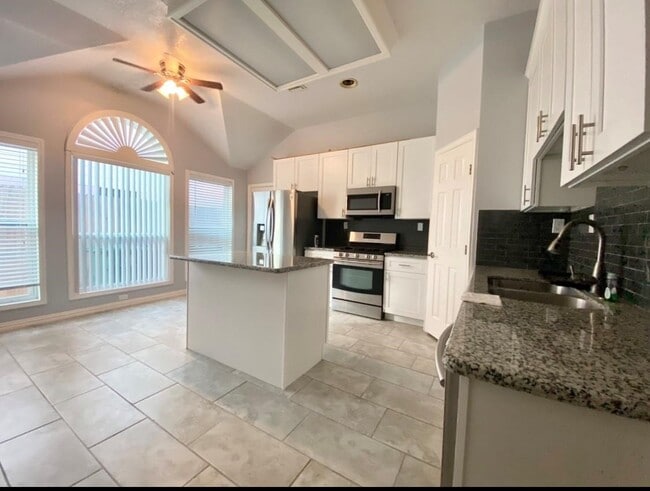 Photo - 18011 Pelican Way Rd