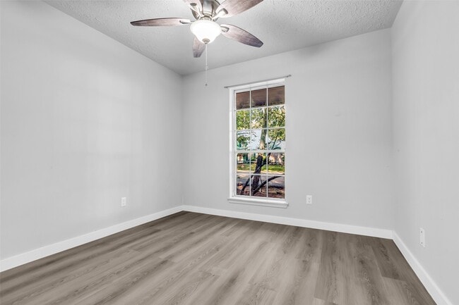 Photo - 11829 S Red Cedar Cir