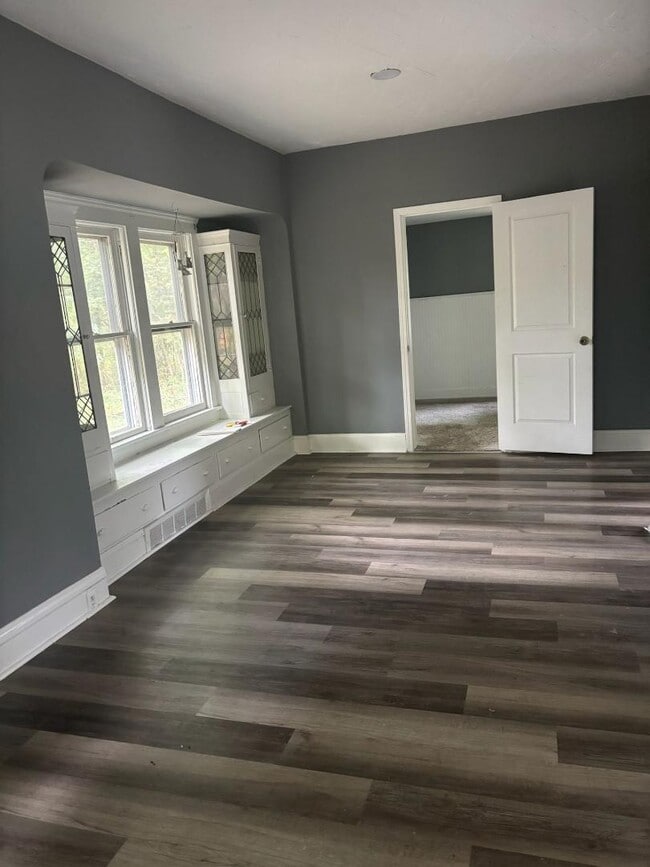 Photo - 4730 E 142nd St