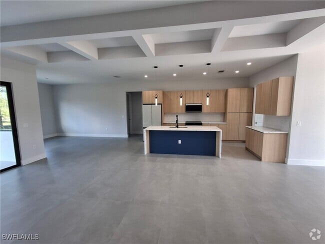 Building Photo - 1617 Desoto Blvd N Rental