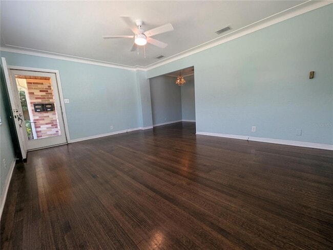 Photo - 208 12th Ave N