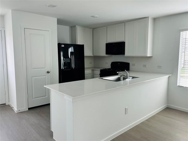 Photo - 2005 Derby Ln