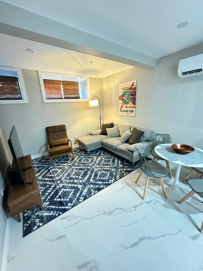 Photo - 1487 5th Ave Unit 5