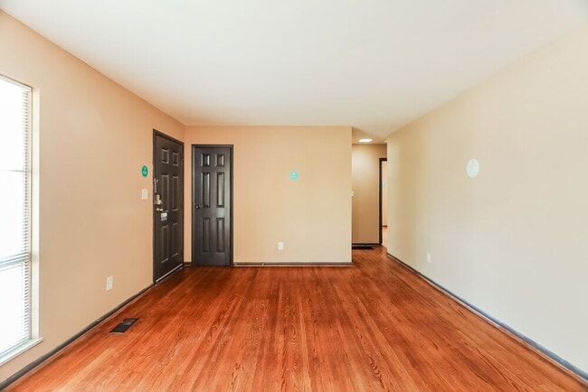 Photo - 901 Eldorado Dr