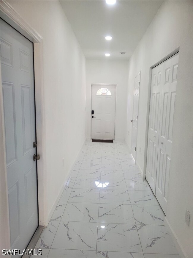 Photo - 1938 Laverna Ave