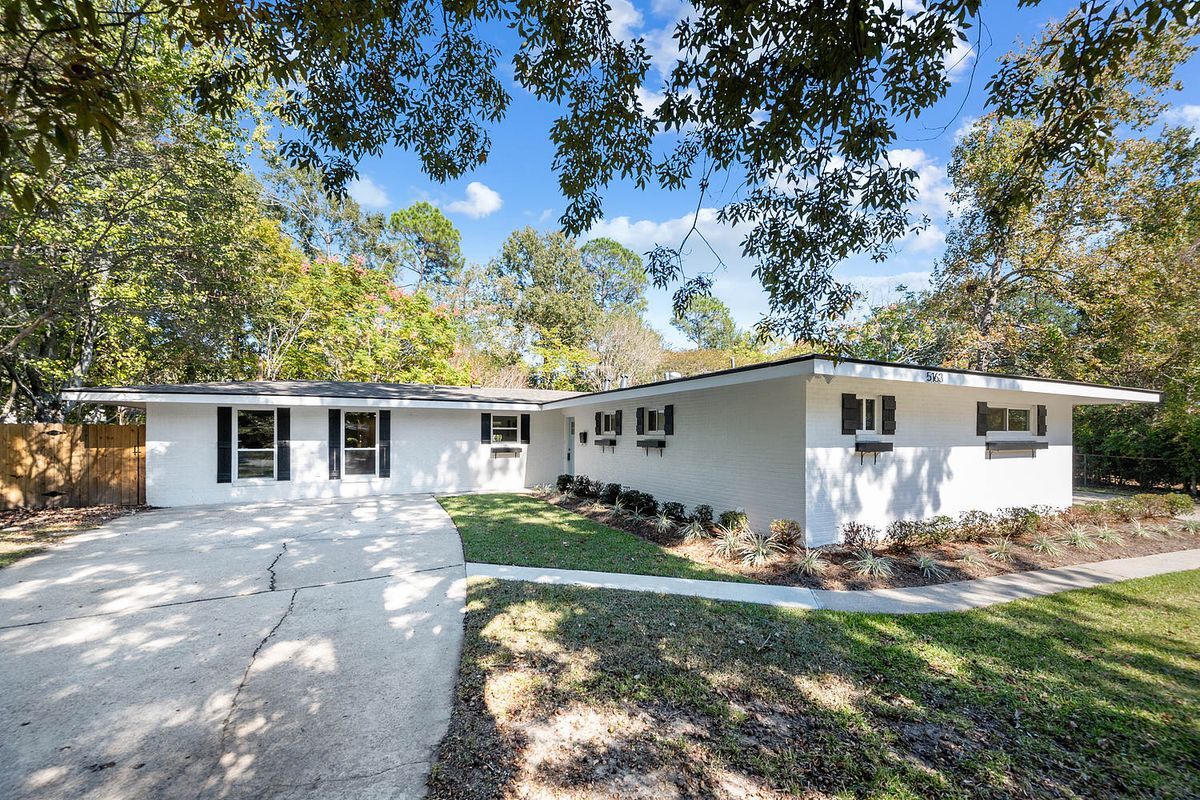 Photo - 5163 Abelia Dr