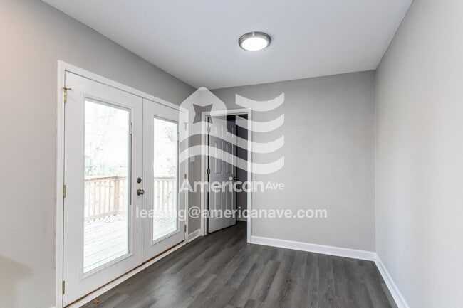 Photo - 7707 Brocton Ct